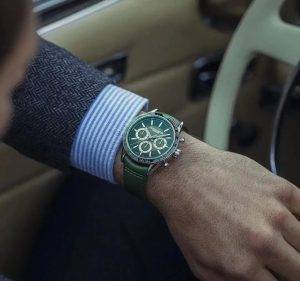 蕾蒙威icon推出全新自由騎士系列腕表，