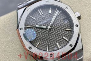 ZF廠愛彼15400復刻表怎么樣能與JF與工廠相比相比嗎！