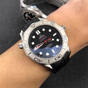 OR歐米茄海馬300游艇Nekton歐米茄還有游艇風格的復刻表