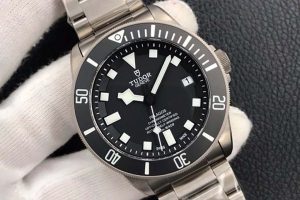 XF帝舵復刻表黑色戰斧（帝舵鈦土豆）怎么樣