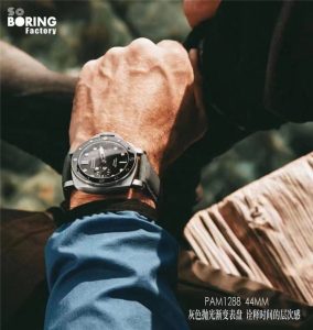 vs廠出品的沛納海潛行系列PAM01288磨砂eSteel腕表做工細節評測！